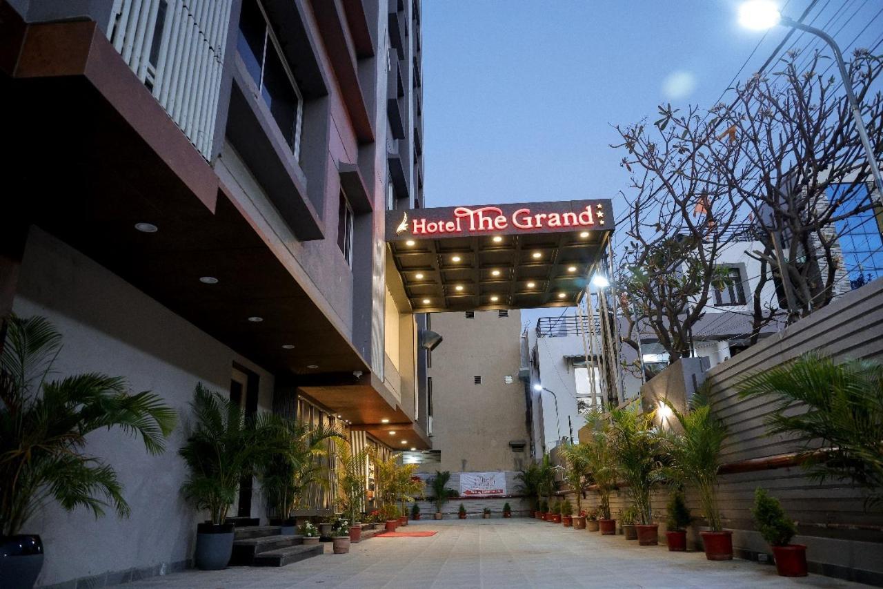 Hotel The Grand Індаур Екстер'єр фото